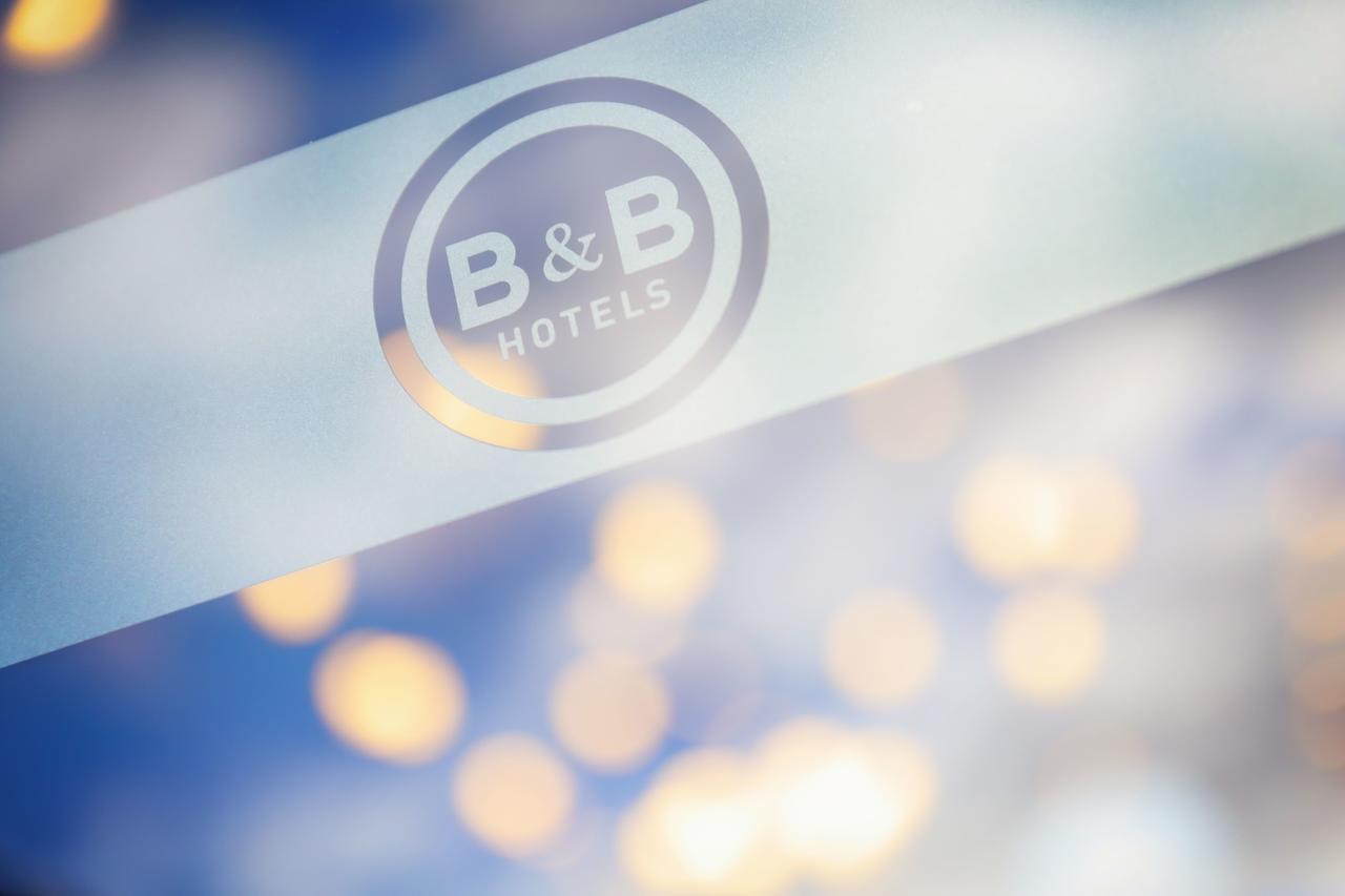 B&B Hotel Chartres Le Forum Le Coudray Екстериор снимка